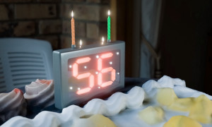 Vela digital para cumpleaños y otras celebraciones