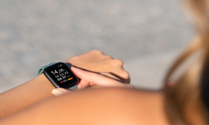 La nueva función del Apple Watch detecta el sudor para prevenir la deshidratación