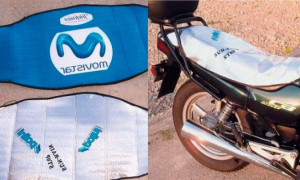 Cubierta para asientos de motocicletas o similares